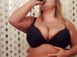 Chubby girl chugging Dr Pepper like a good piggy