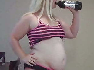 tetas-grandes, enorme, monstruo, mayor, casero, regordeta, rubia, 18-años, lencería, americano