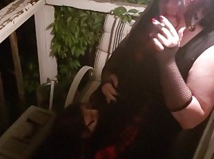 Chubby goth transgirl gets blowjob while smoking outside