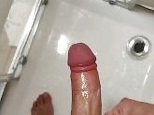 baignade, masturbation, vieux, public, giclée, amateur, ejaculation-sur-le-corps, jeune-18, ejaculation, plus-agée