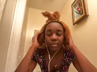 Pornhub Model Haircare : Stretching My NappyHair