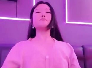 Real KTV lewdnessMomoki Kana China live broadcast hookup with handsome singing guybathroom show 3