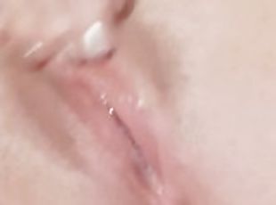 My first solo orgasm video