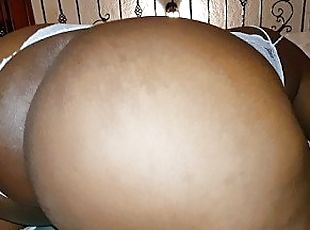 BLACK CHUBBY WHITH HUGE ASS