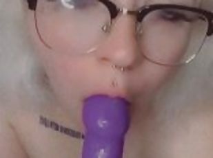 Masturbavimasis, Orgazmas, Mėgėjai, Žaislas, Blondinė, Auskarai, Miela (Cute), Dildo, Solo, Gotai