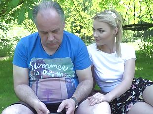 Lolly Small - A Quick Fuck In The Park In Hd