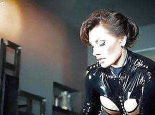 Domina Cassandra Casal - SHINY LATEX