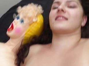 Naughty Francesca Di Caprio Enjoys Threesome With Sex Doll!