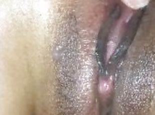 CLOSE UP PUSSY PLAY