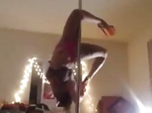 Poledancing ex stripper