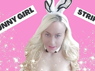 Bunny girl Striptease