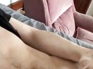 18 year old boy cums on himself