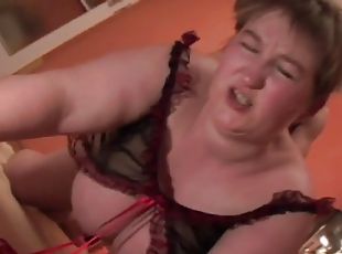 Fat chubby mature after dickriding cum on face