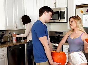 Aubrey Sinclair teen step fantasy porn