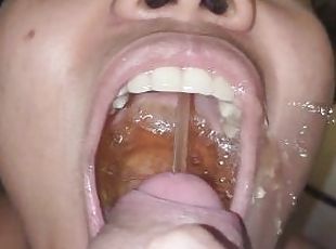 amatør, blowjob, svelging, slave, ludder, datter, toalett, frekk, far, drikking